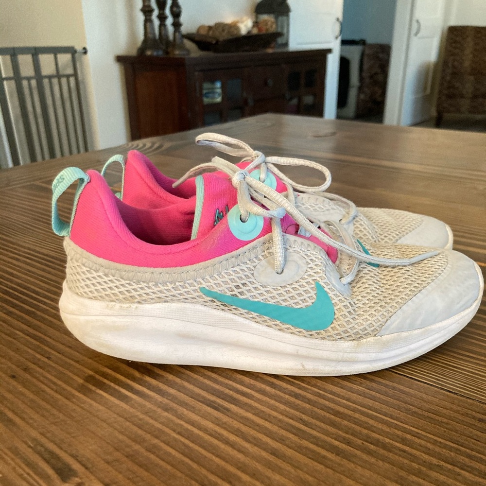 Grey/pink/teal girls nikes.